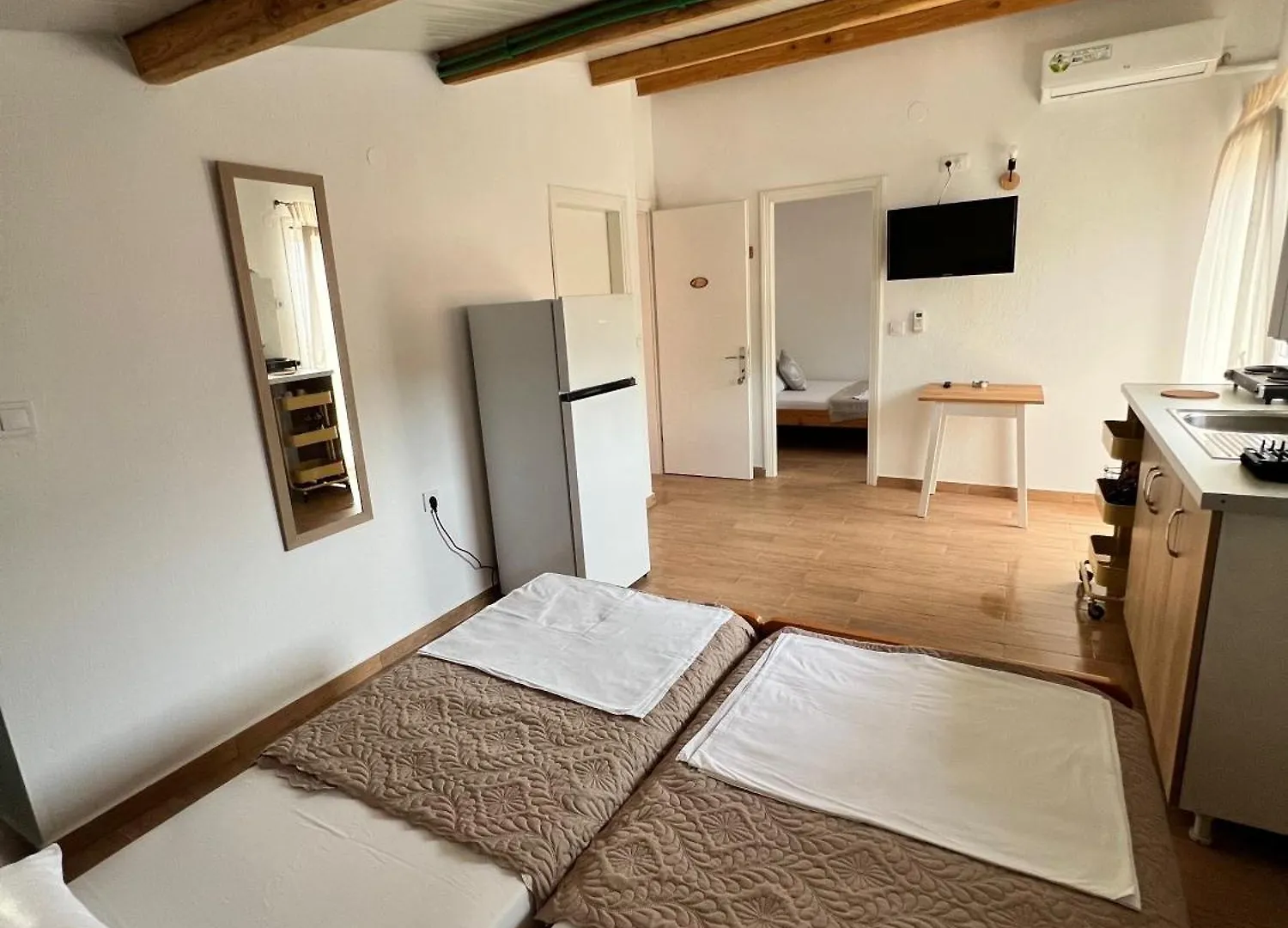 Estia Rooms Olympiada 0*,  Greece