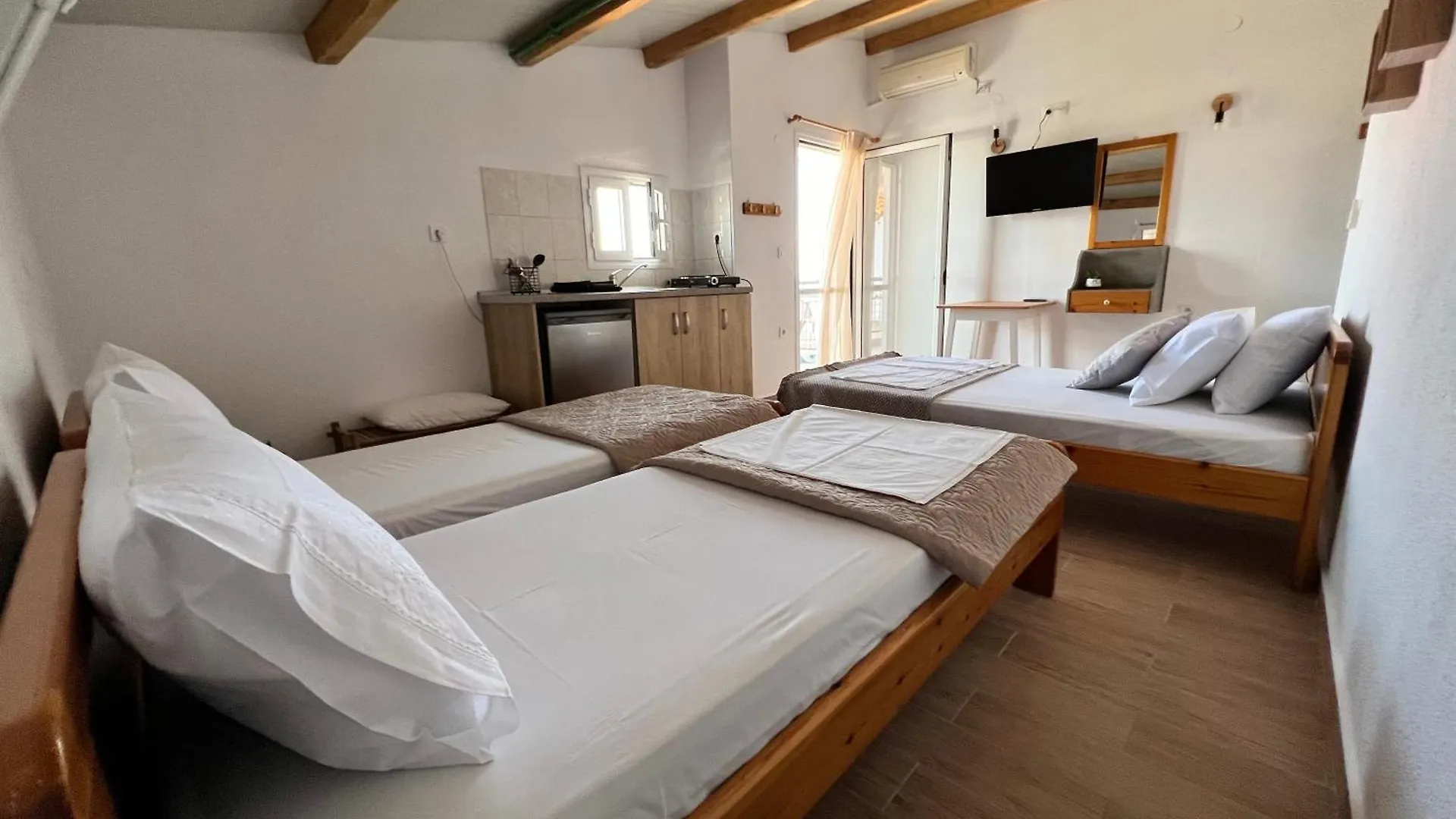 Estia Rooms Olympiada