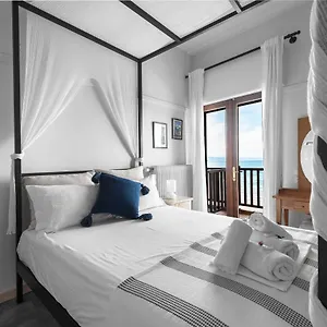 Kalokerino Hotel